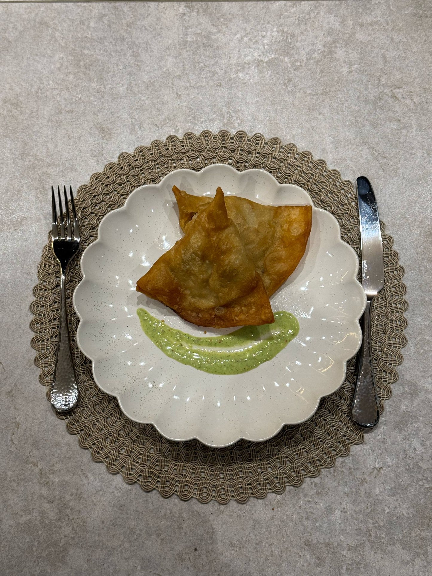 Samosa (Veg/Lamb) - Crispy Delight
